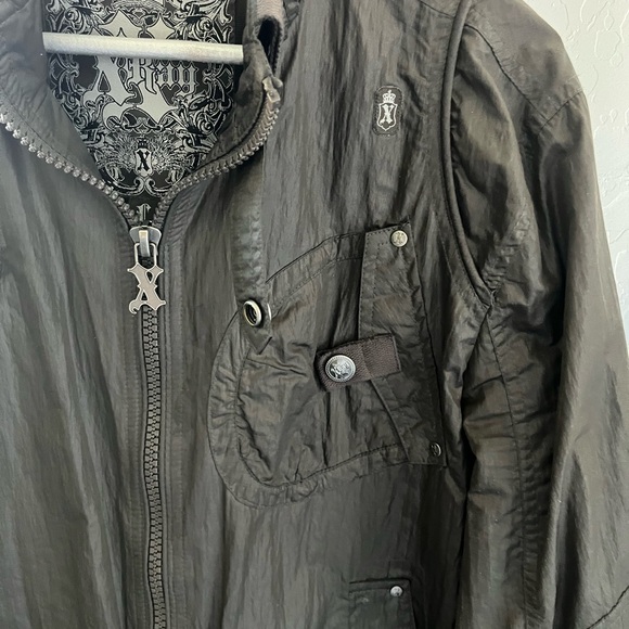 Brown Men’s Jacket - Picture 4 of 9